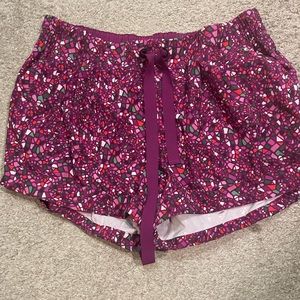 LIKE NEW Lululemon spring breakaway shorts size 12